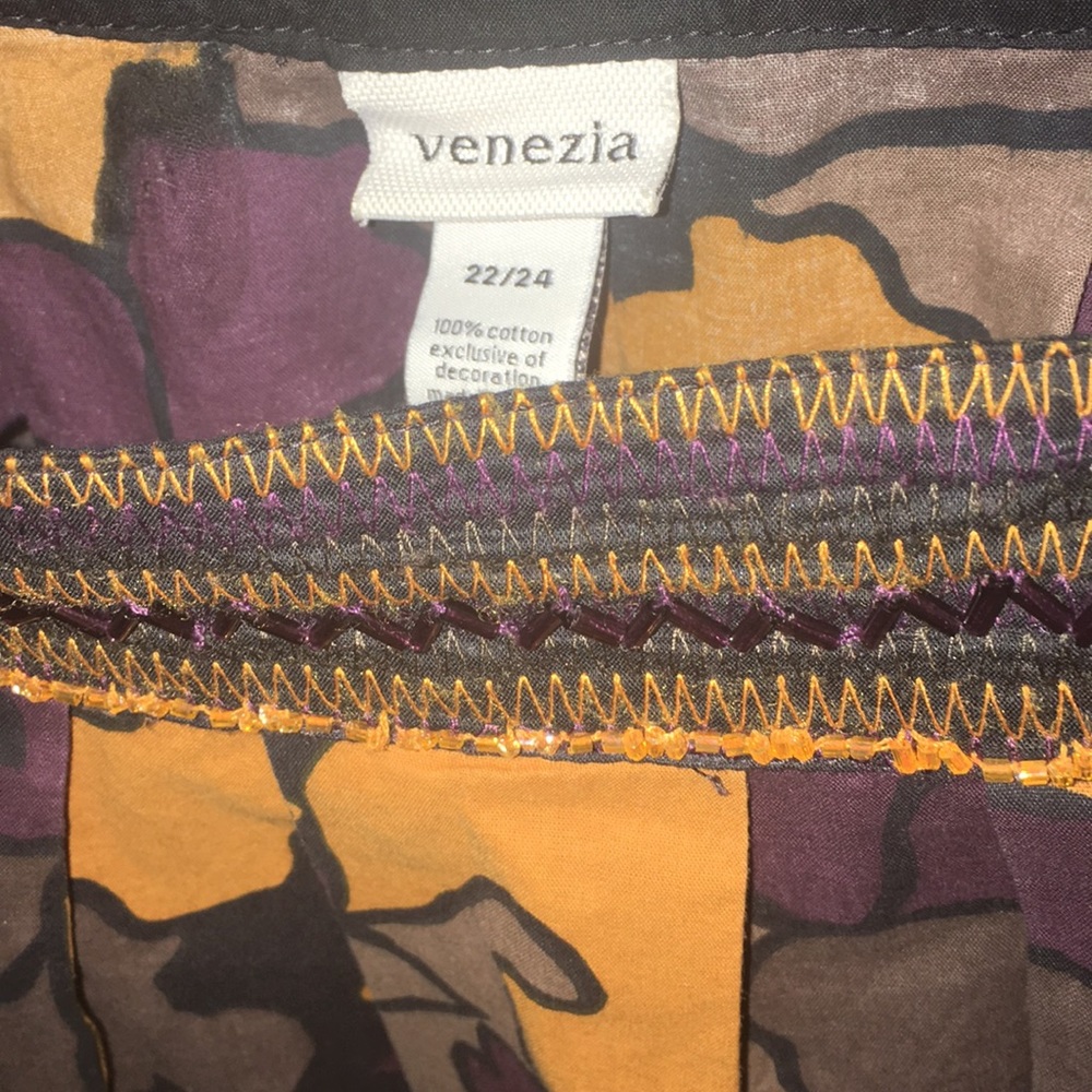 Blouse - Picture 5 of 5